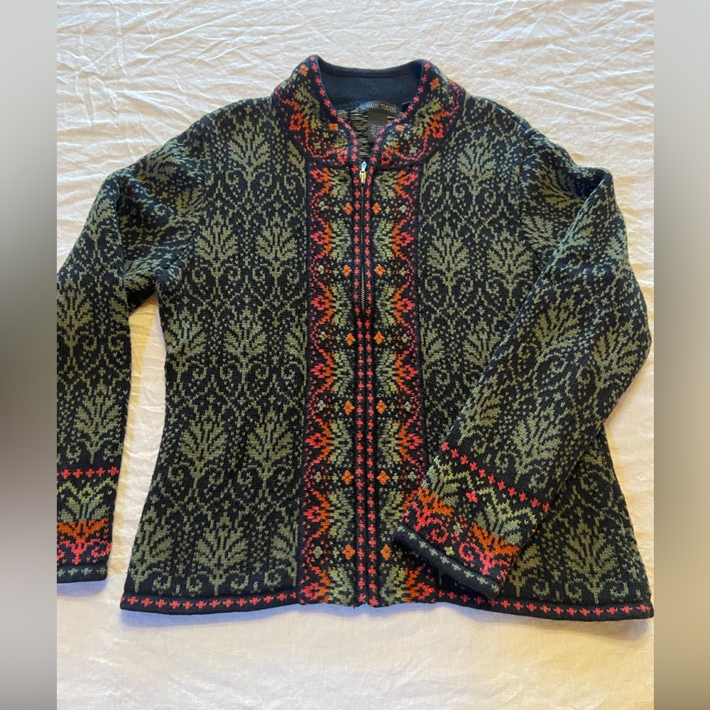 Nomadic Traders Black and Green Cardigan Sweater